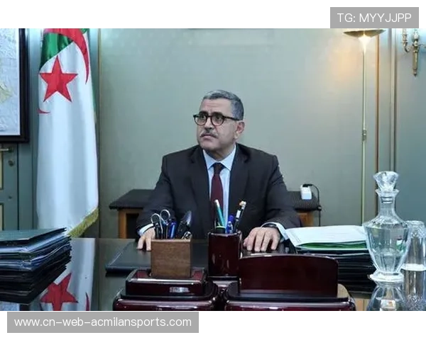 16球16助5冠!阿斯:20岁杜埃将获得2025金童奖,阿卜杜勒·拉希德·杜斯塔姆 16球16助5冠!阿斯:20岁杜埃将获得2025金童奖,阿卜杜勒·拉希德·杜斯塔姆