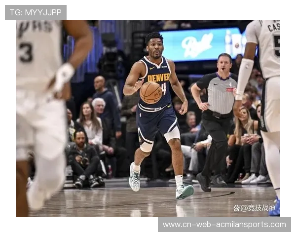 独行侠球员三分雨连续压制对手防守